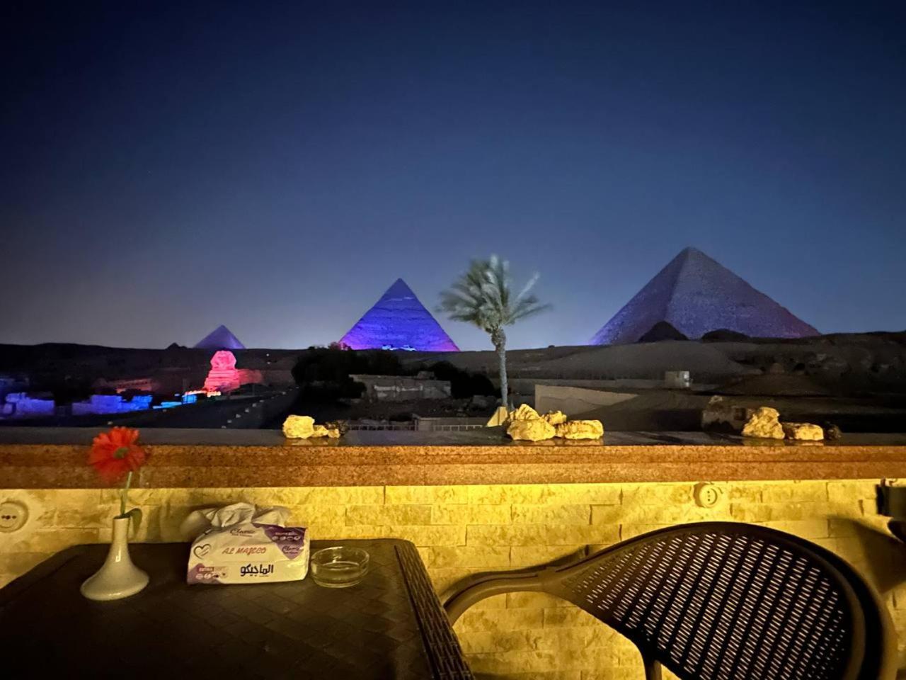 Seven Pyramids Panoramic View Inn Kafret el-Gabal Екстериор снимка