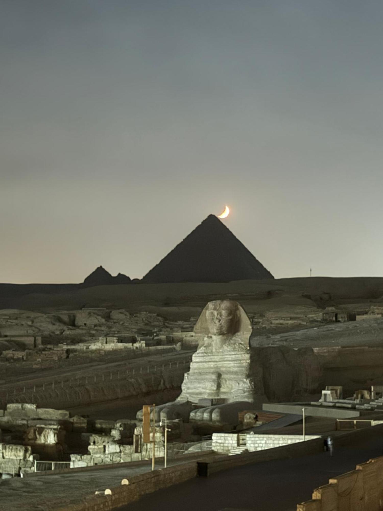 Seven Pyramids Panoramic View Inn Kafret el-Gabal Екстериор снимка